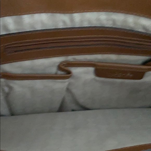 Michael Kors Tote Bag - Picture 12 of 15